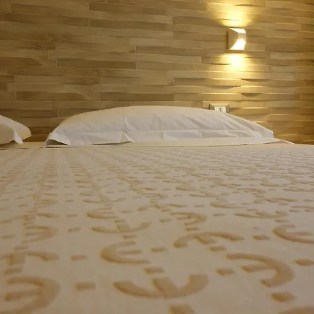 Euromotel Croce Bianca 2* Верона