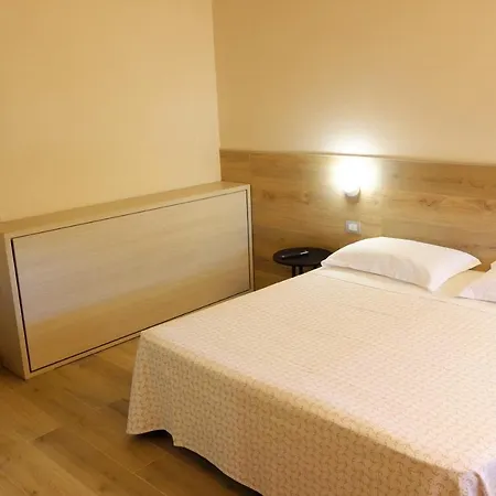 Euromotel Croce Bianca Ξενοδοχείο 2*